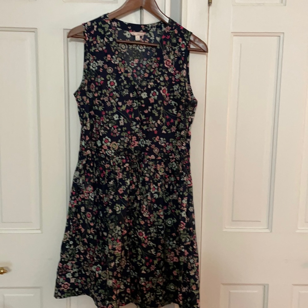 Cute Gap summer dress with pockets